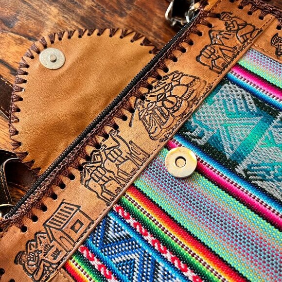 Peruvian Handmade Souvenir Shoulder Bag - Picture 7 of 12